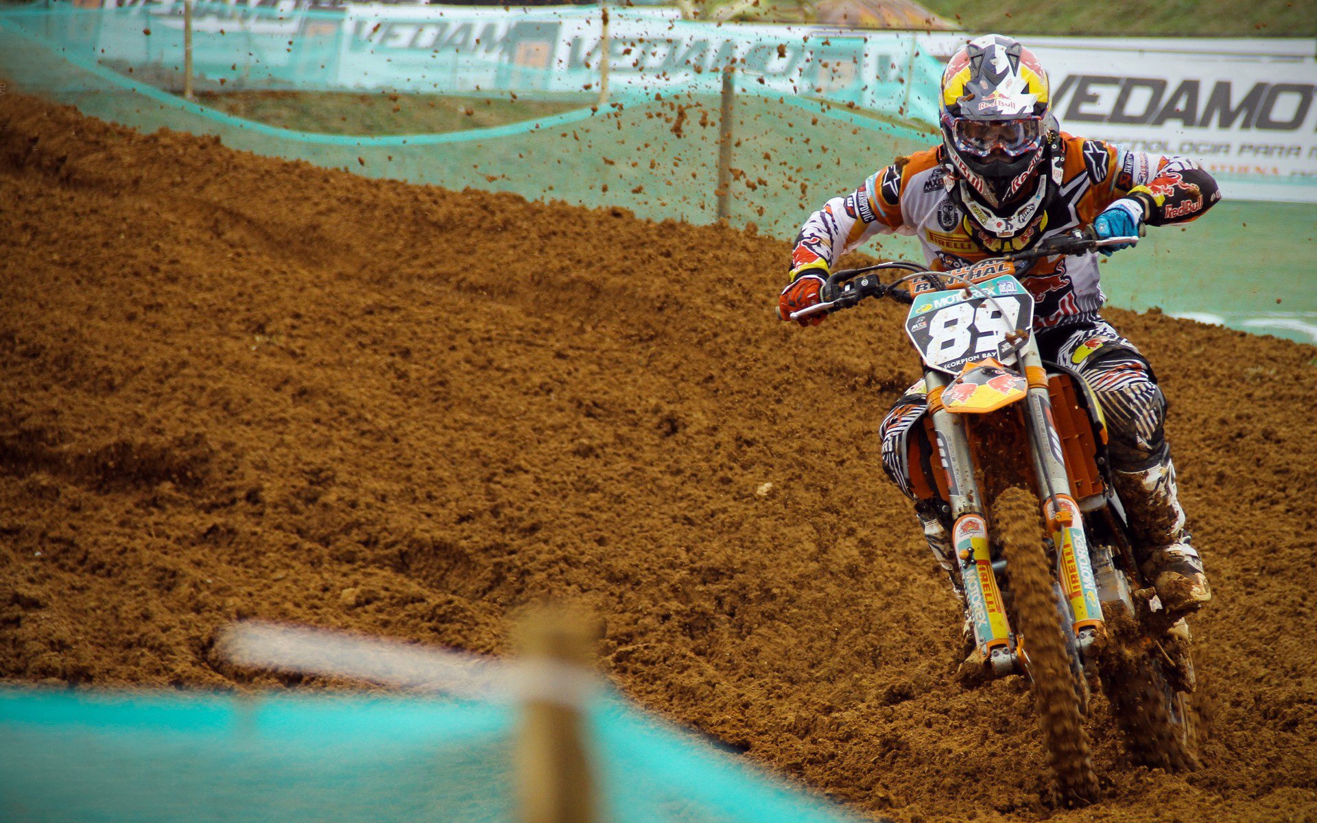 竞技风格迥异,精彩对决不容错过!,竞技风范